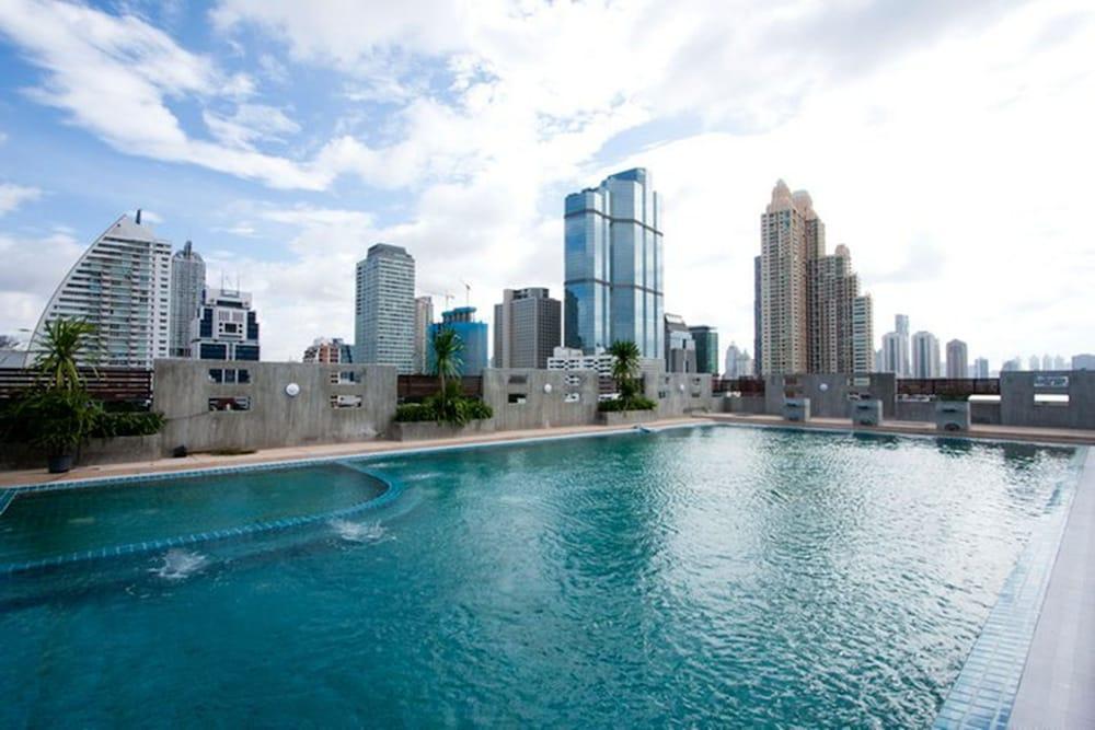 Sathorn Grace Serviced Residence Банкок Екстериор снимка