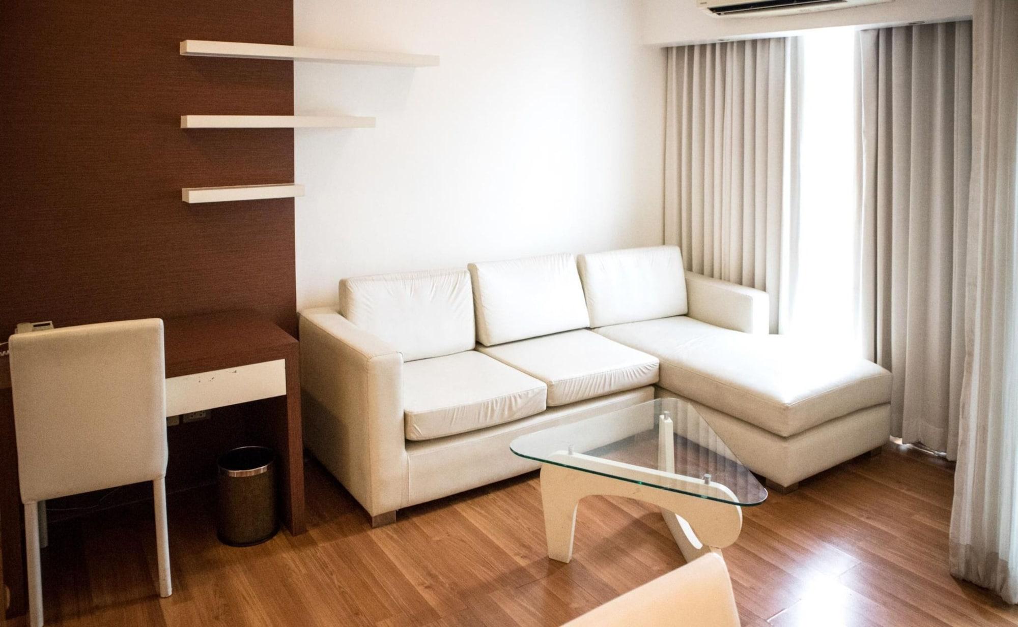Sathorn Grace Serviced Residence Банкок Екстериор снимка