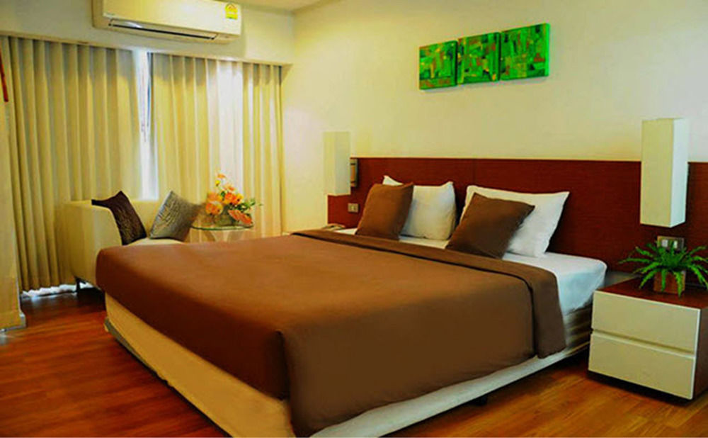 Sathorn Grace Serviced Residence Банкок Екстериор снимка